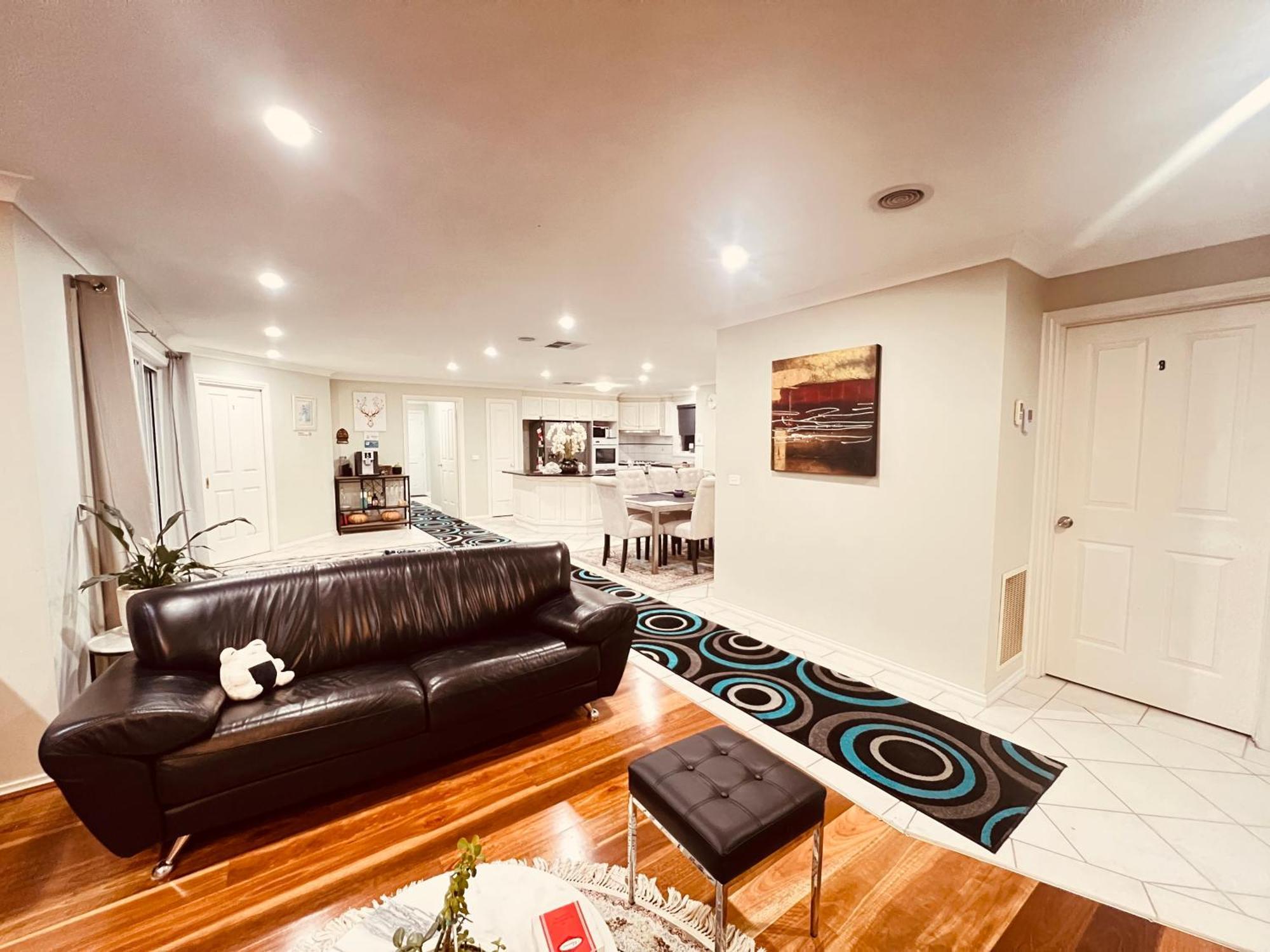 Spacious 6 Bedroom Holiday Home 15 Min Away From Melbourne Airport Sydenham Exterior foto