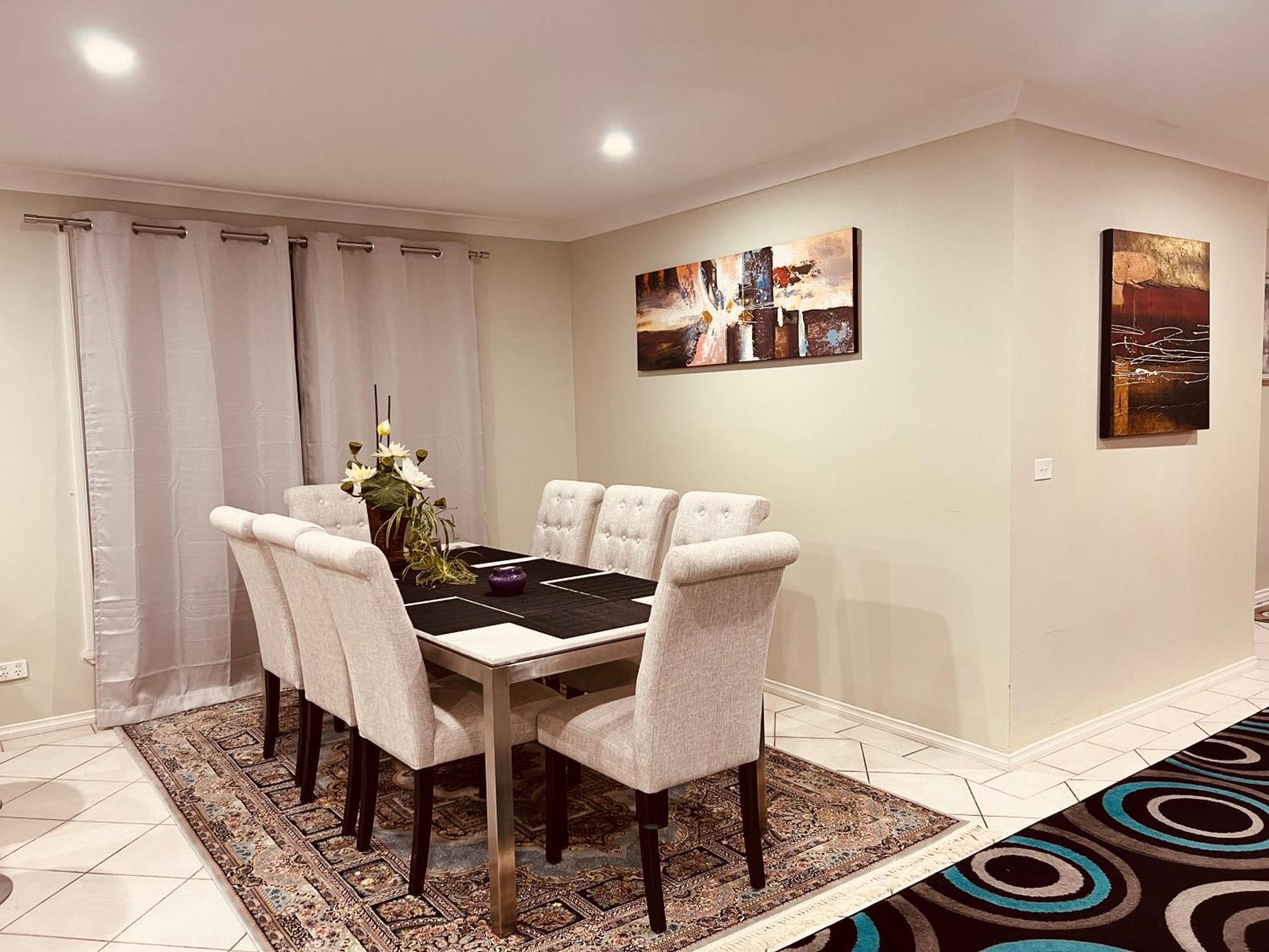 Spacious 6 Bedroom Holiday Home 15 Min Away From Melbourne Airport Sydenham Exterior foto