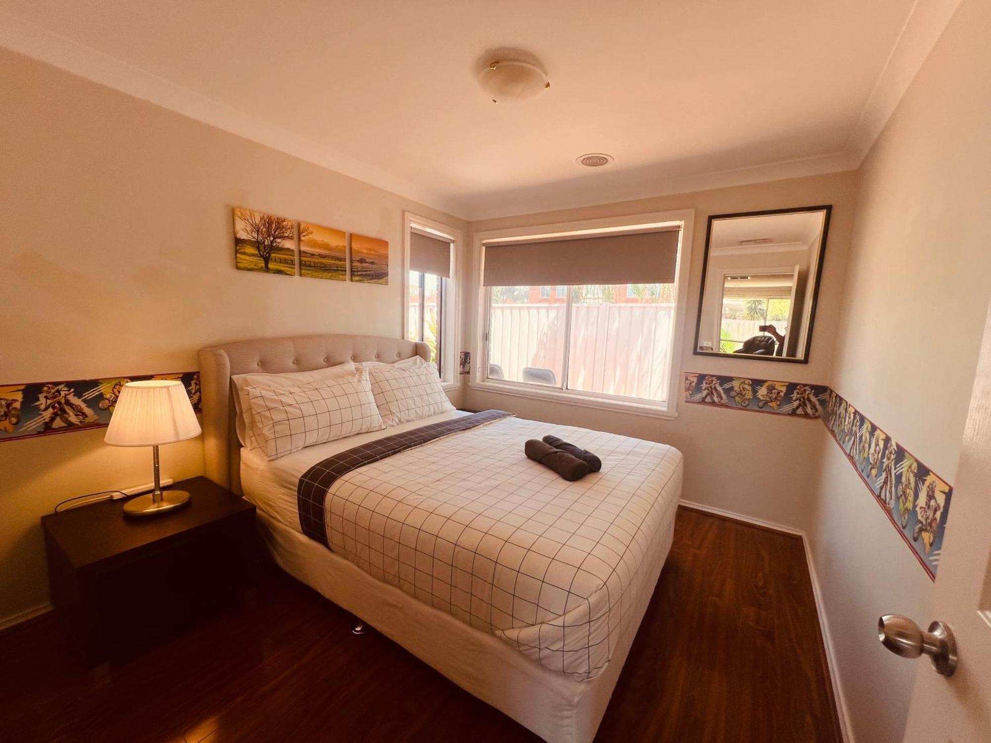 Spacious 6 Bedroom Holiday Home 15 Min Away From Melbourne Airport Sydenham Exterior foto