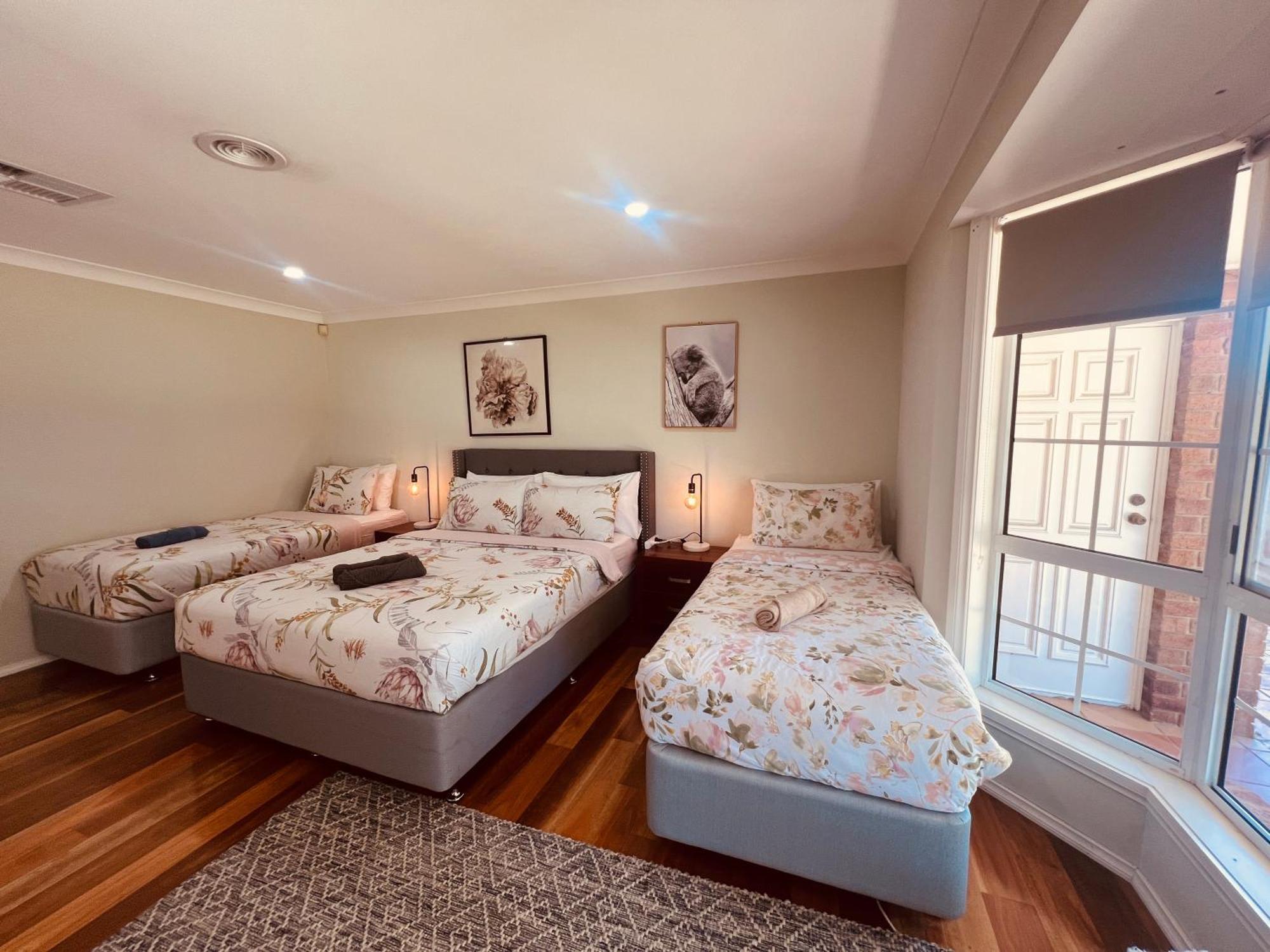 Spacious 6 Bedroom Holiday Home 15 Min Away From Melbourne Airport Sydenham Exterior foto